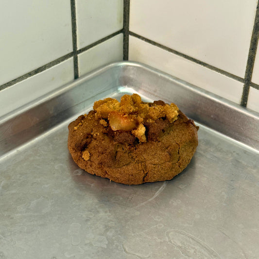 Apple Crumble Cookie