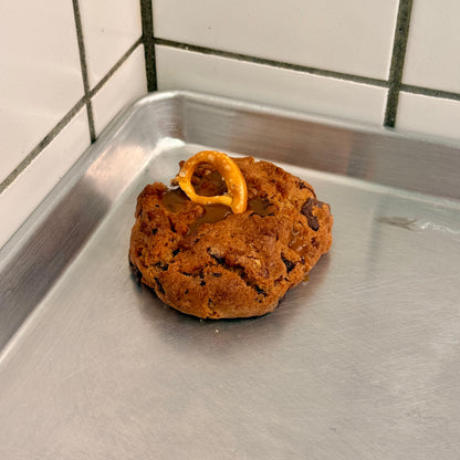 Pretzel Caramel Cookie