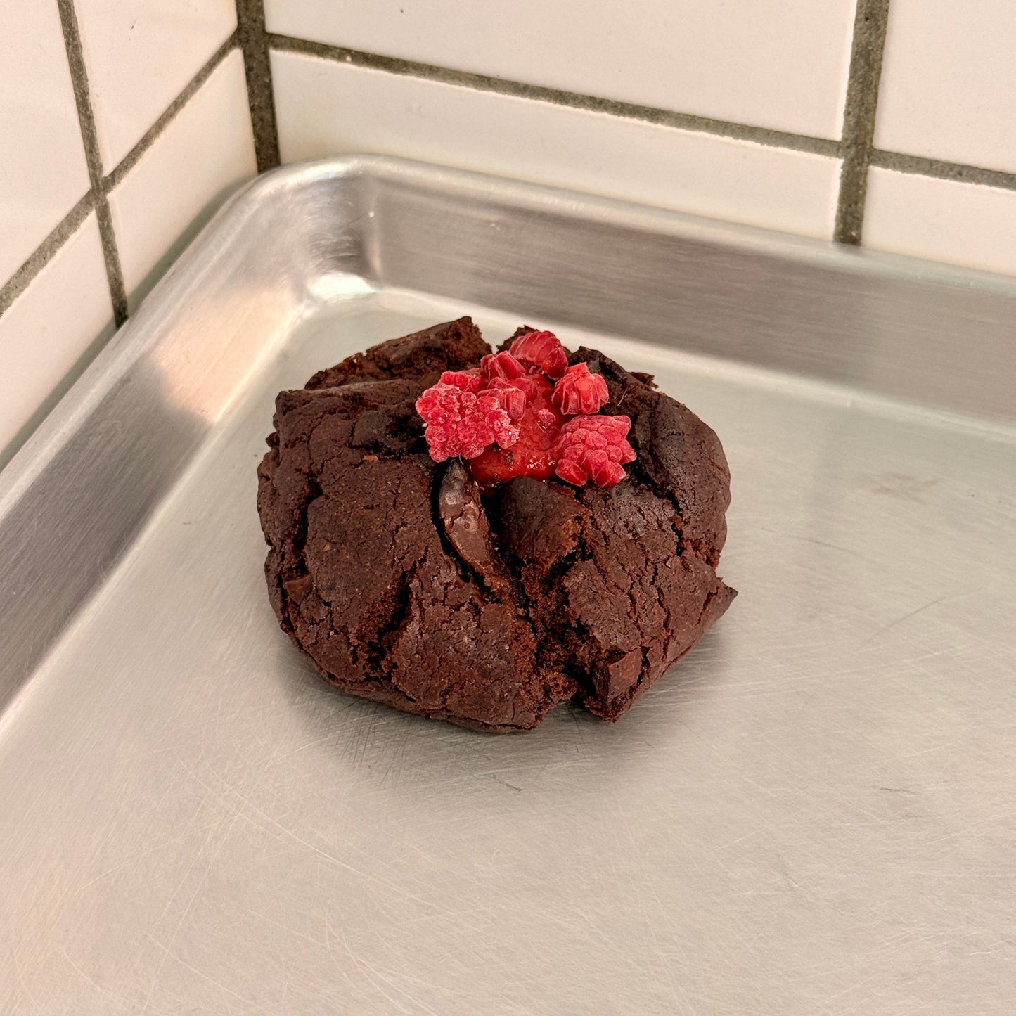 Raspberry Dark Chocolate Cookie (vegan)