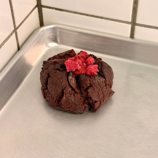 Raspberry Dark Chocolate Cookie (vegan)