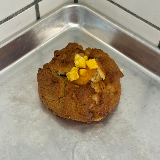 Mango White Chocolate Cookie
