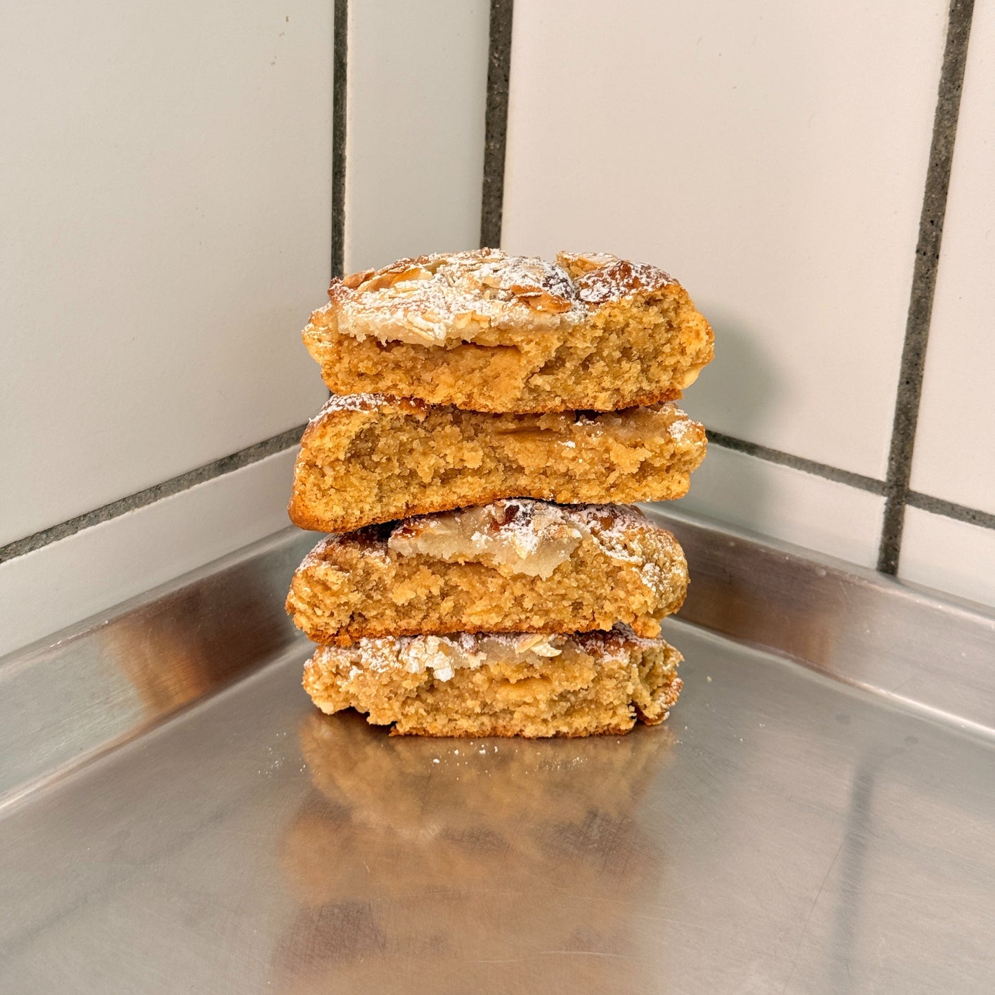 Almond Croissant Cookie (vegan)